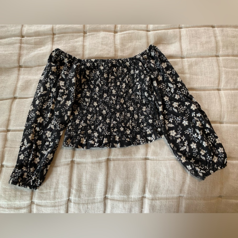 Floral Old Navy top